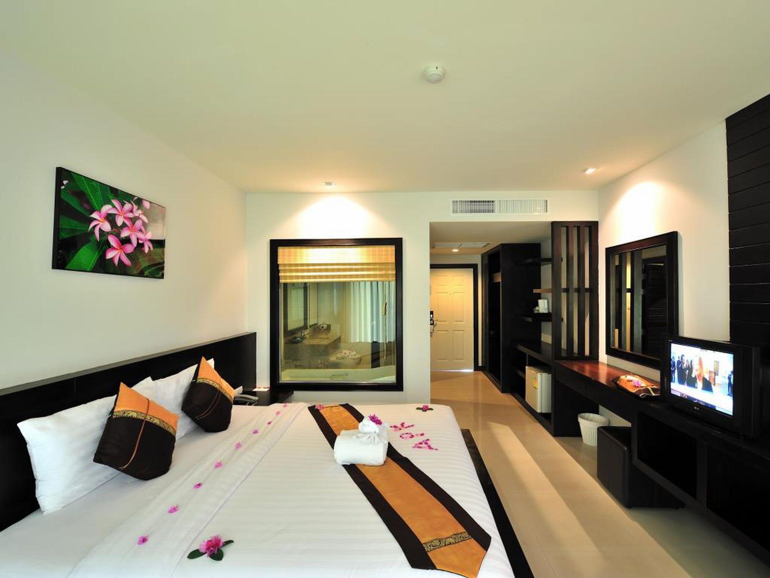 Apk Resort Patong Exteriör bild