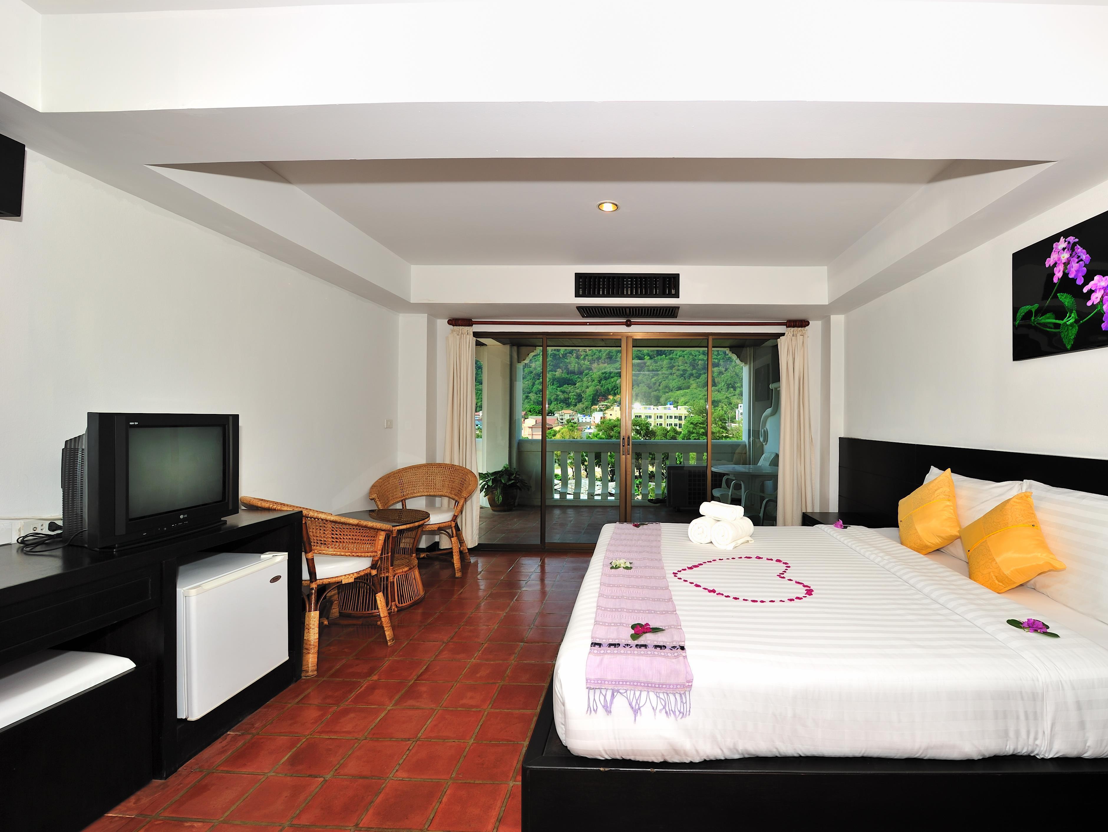 Apk Resort Patong Exteriör bild